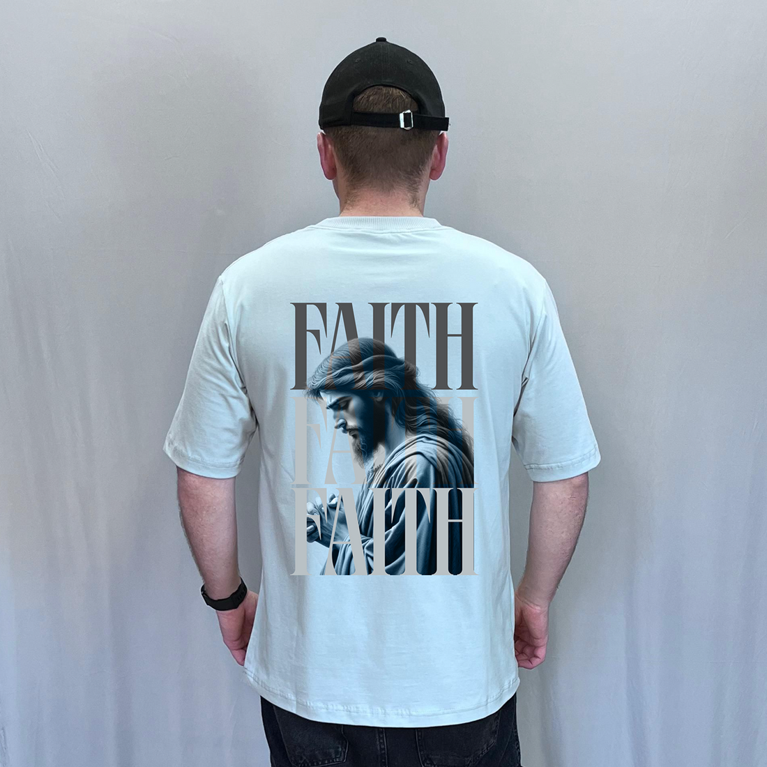 Camiseta Oversized Faith